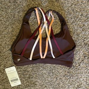 NWT Fabletics Kessler medium impact sports bra